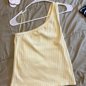 American Eagle half sleeve tank top. yellow, size large. Brand new without tags!